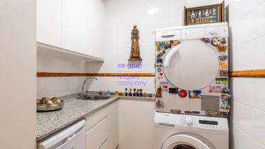 Maison Jumelée en vente avec garage au Port de Llançà. 
