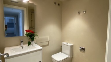 Flat for sale with terrace and sea view