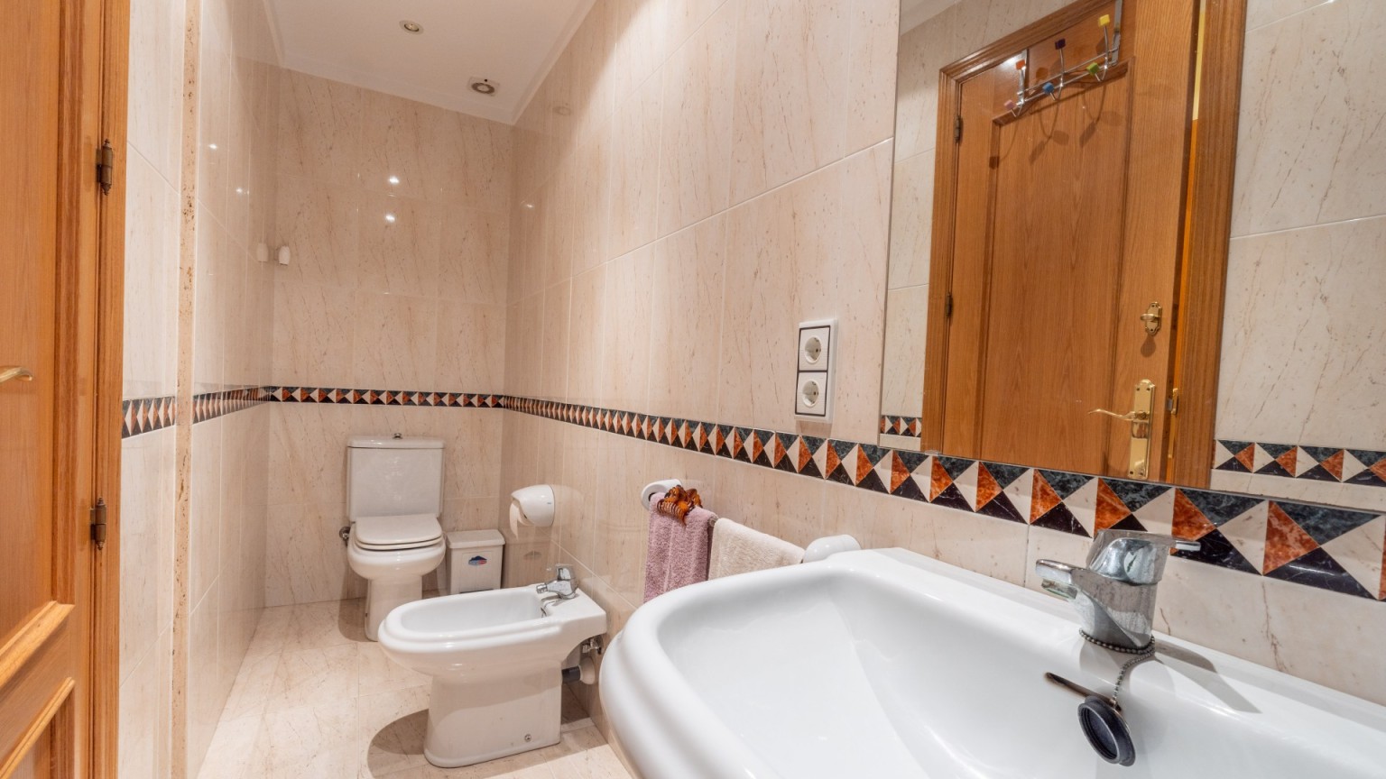 Bonita casa en venta en Colera