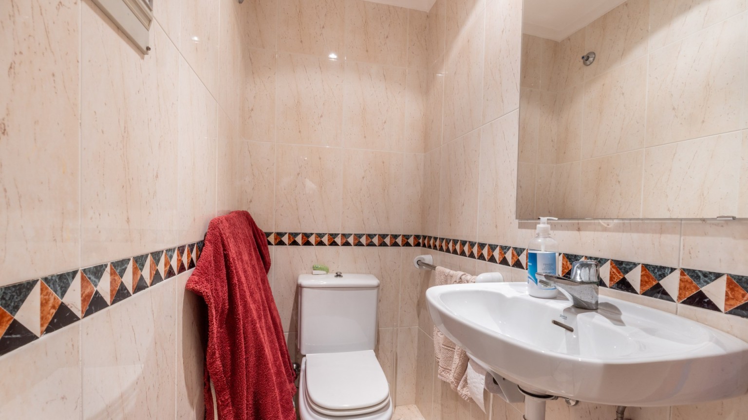 Bonita casa en venta en Colera