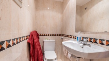 Bonita casa en venta en Colera