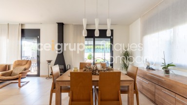 Maison à vendre à Sant Julià de Ramis