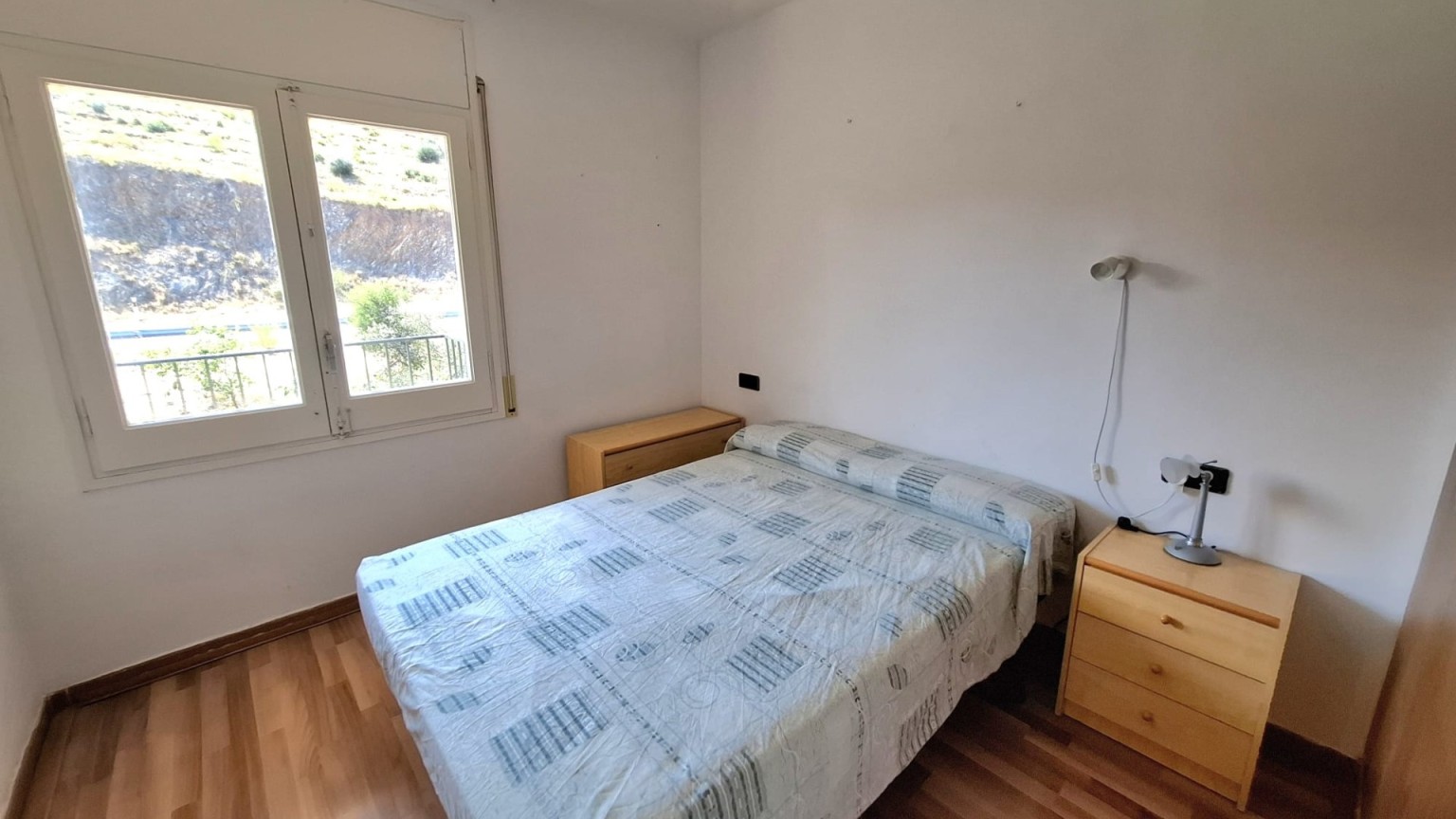 Bonito apartamento en venta en Colera