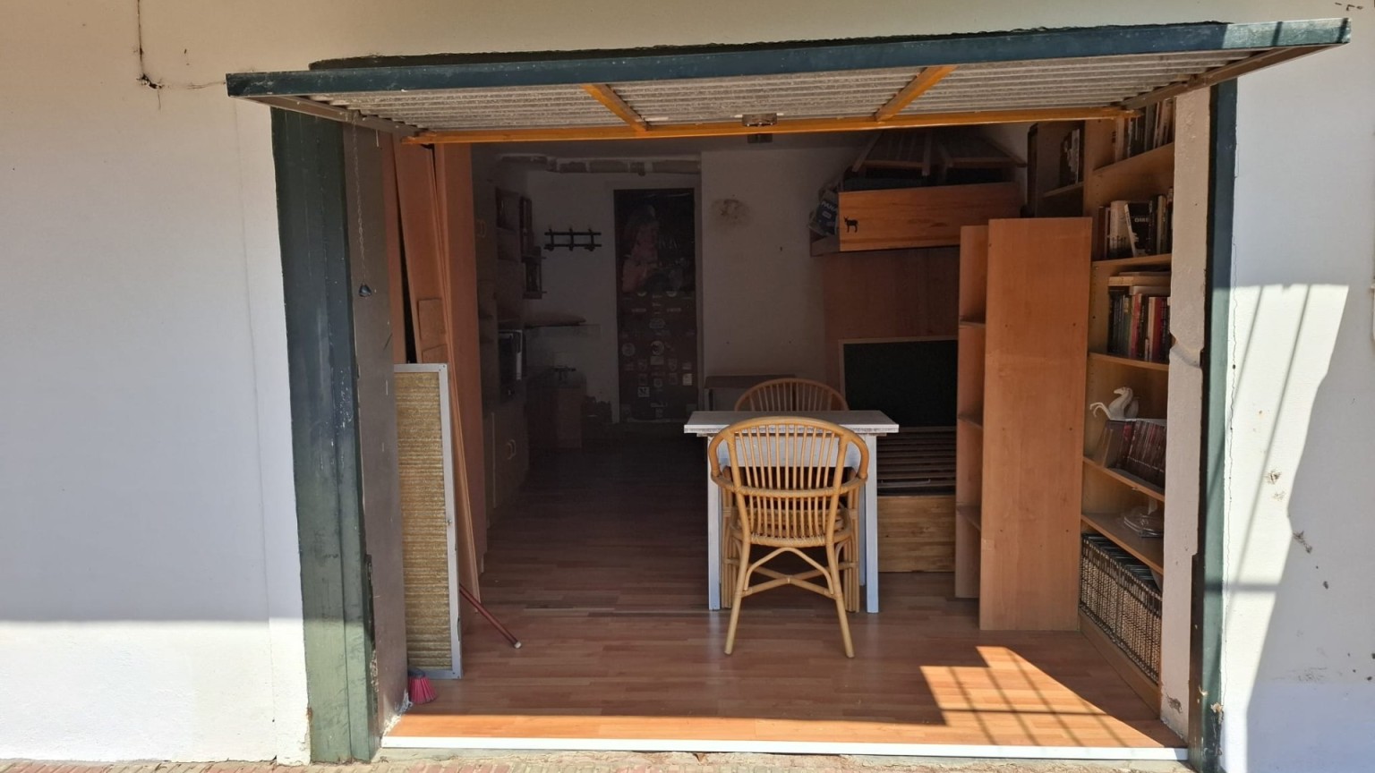 Bonito apartamento en venta en Colera
