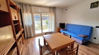 Bonito apartamento en venta en Colera