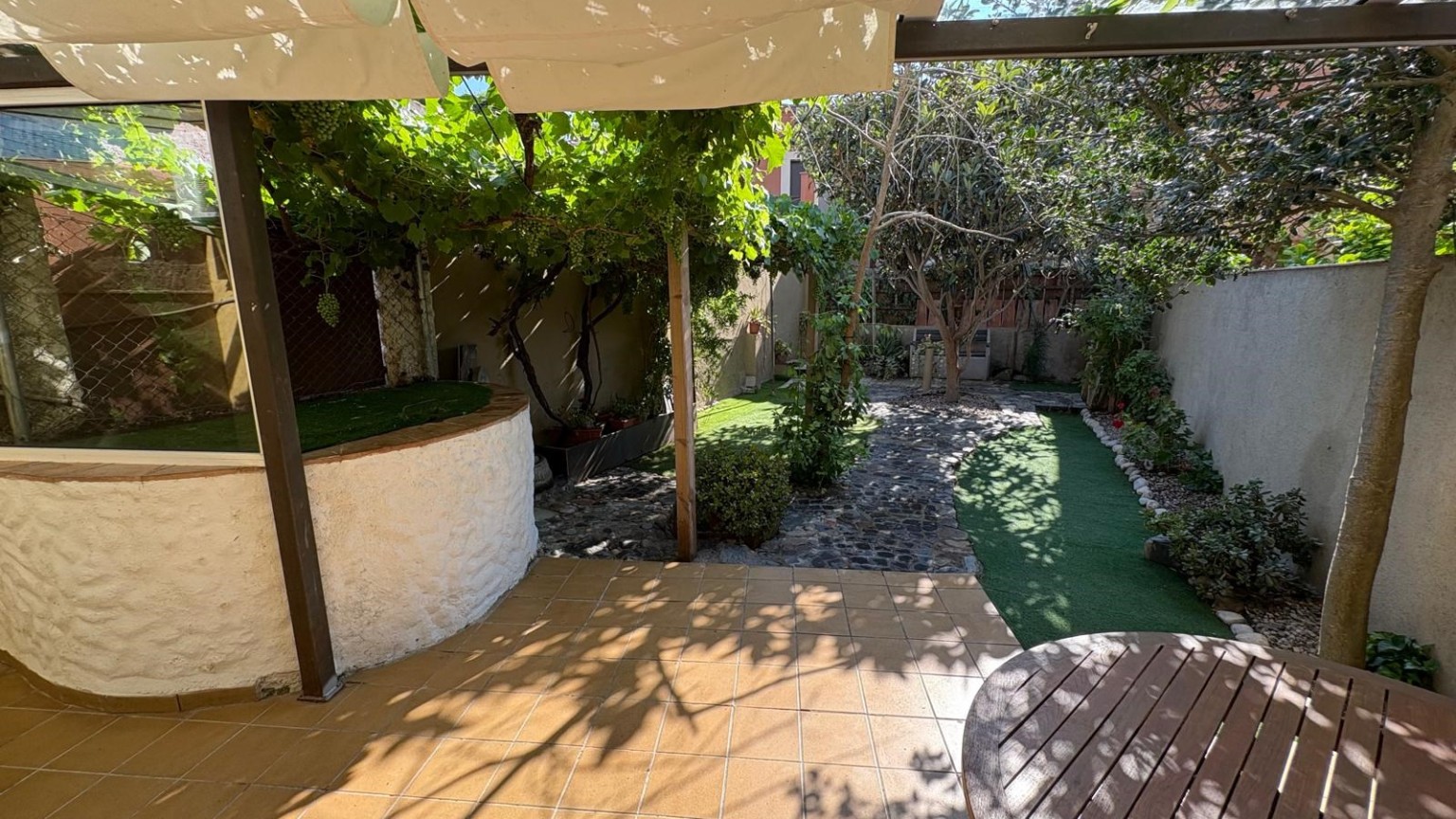 Casa adossada de lloguer, a Siurana