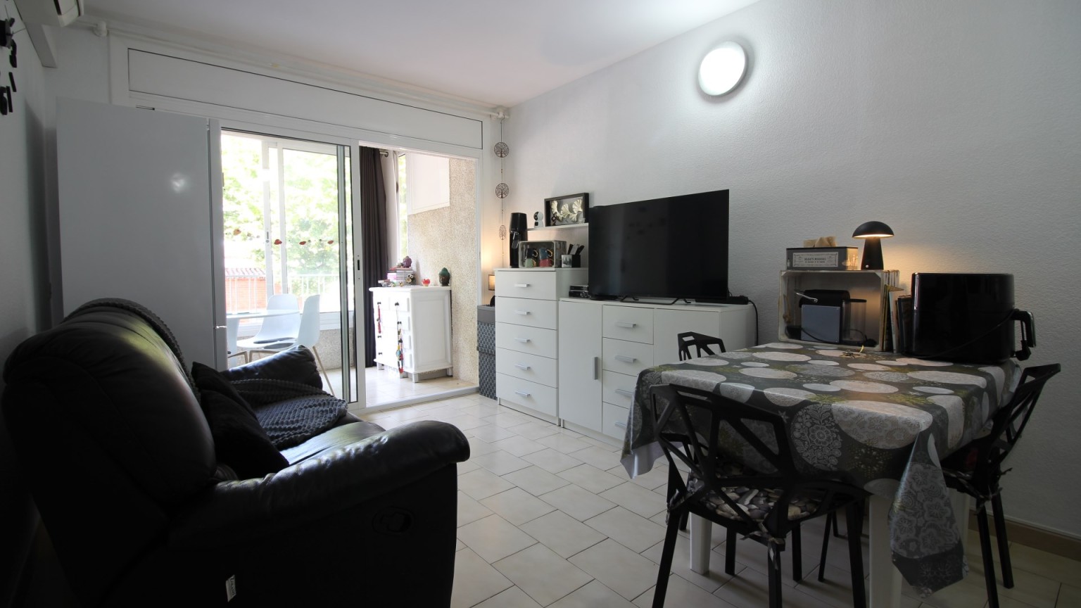 APARTAMENTO EN VENTA EN EMPURIABRAVA