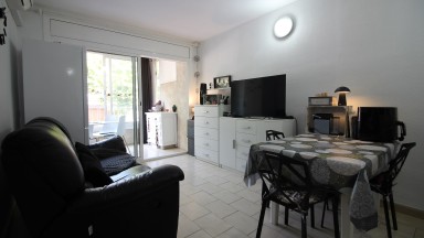 APARTAMENTO EN VENTA EN EMPURIABRAVA