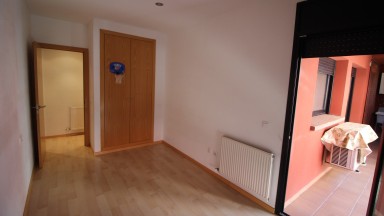 Pis en venda a Figueres, a prop del centre, 3 habitacions, pàrquing i traster.