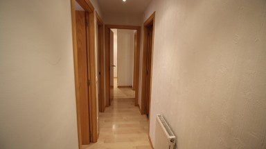Pis en venda a Figueres, a prop del centre, 3 habitacions, pàrquing i traster.