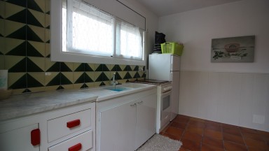 Casa en venda, zona Els Grecs amb 4 dormitoris i 3 banys.
