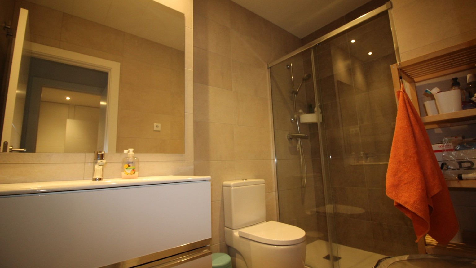  Fantastic apartment for rent in Célere Domeny.