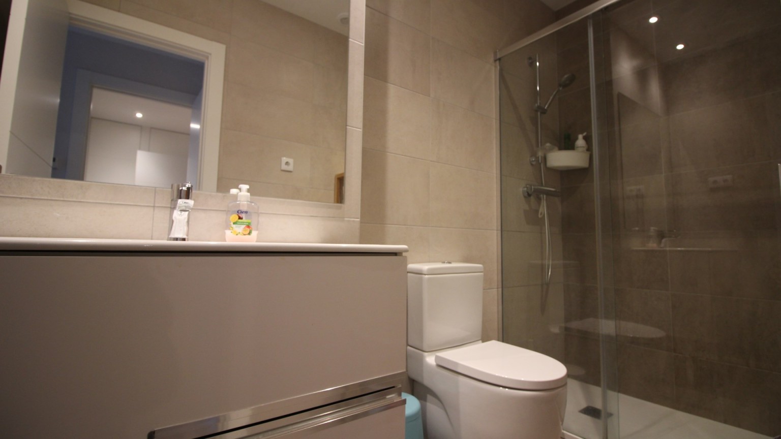  Fantastic apartment for rent in Célere Domeny.