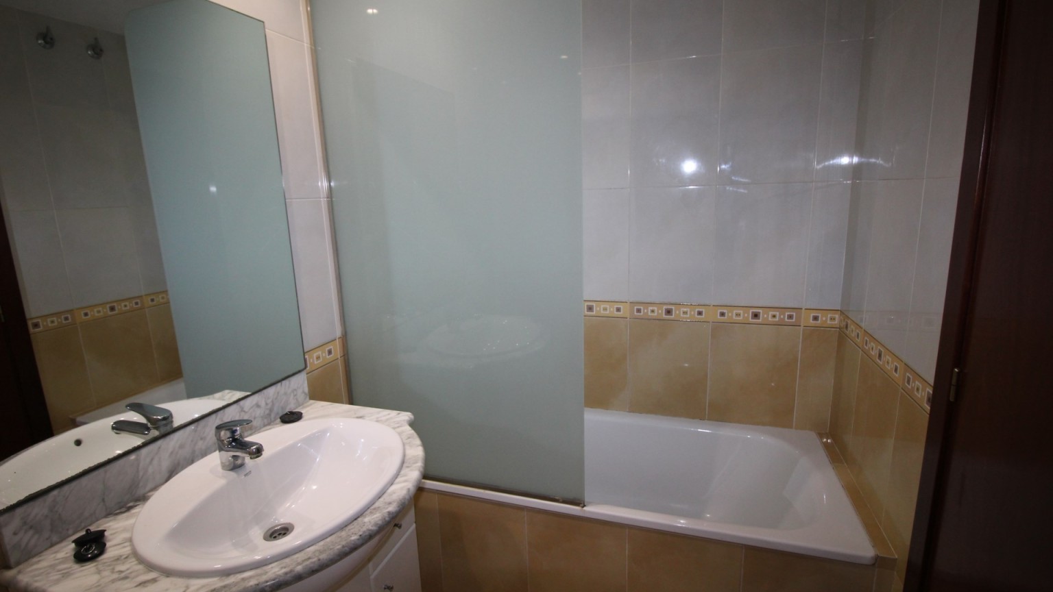 Soleado apartamento en alquiler en El Port de Llançà