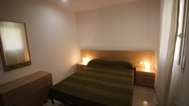 Soleado apartamento en alquiler en El Port de Llançà