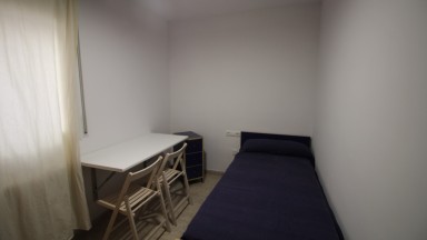 Soleado apartamento en alquiler en El Port de Llançà