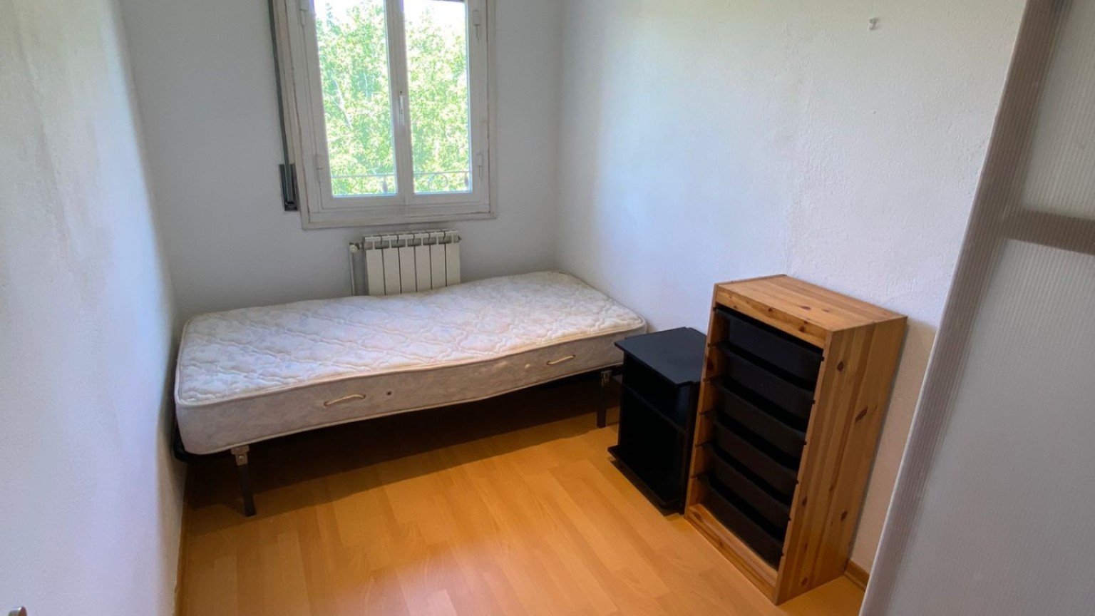 SEASONAL RENTAL APARTMENT FOR STUDENTS