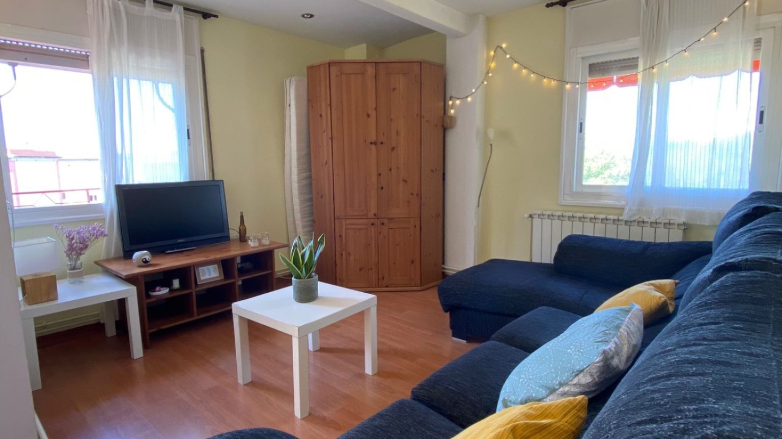 SEASONAL RENTAL APARTMENT FOR STUDENTS