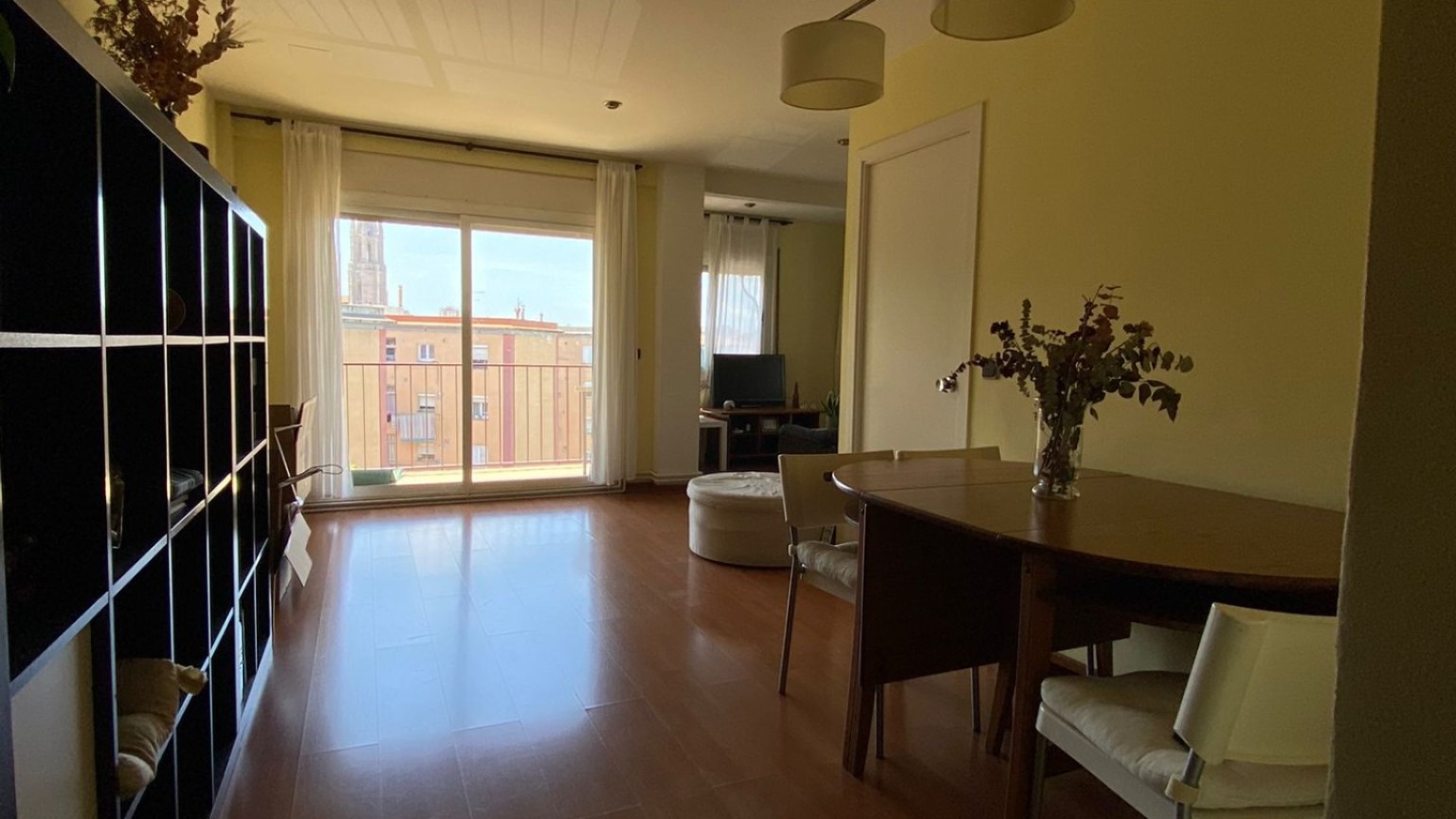 SEASONAL RENTAL APARTMENT FOR STUDENTS