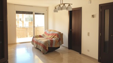 3-bedroom flat for sale, Creu de la Mà area