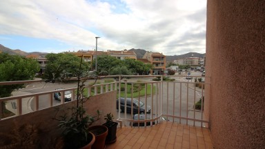 Appartement central à Roses, avec 4 chambres, 2 salles de bains, ascenseur.