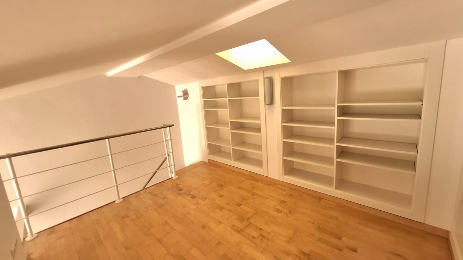 Fantastic penthouse for rent in La Vila