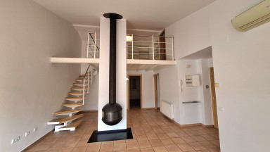 Fantastic penthouse for rent in La Vila