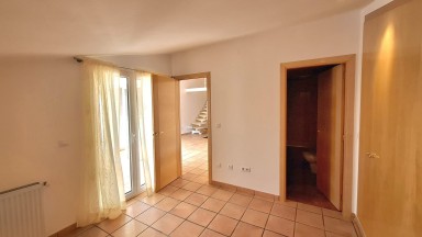 Fantastic penthouse for rent in La Vila