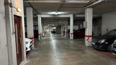 Parking space of 9m2