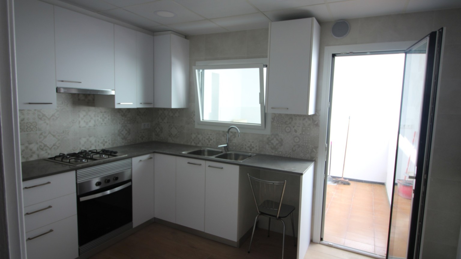 Pis de lloguer de 90 m² a Salt