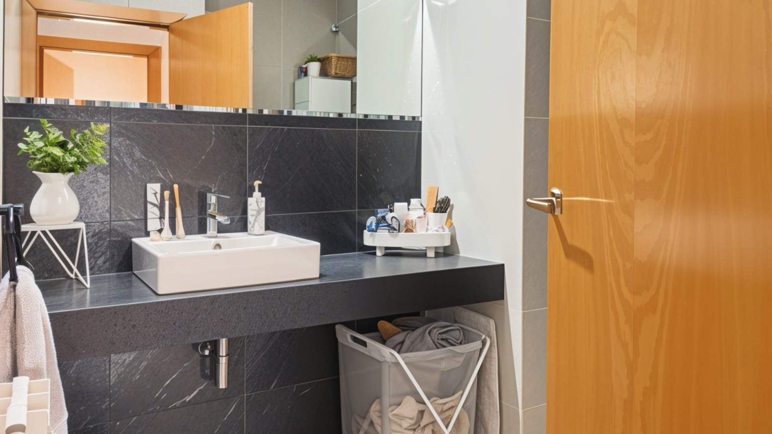 Duplex for sale, excellent condition, Eixample area