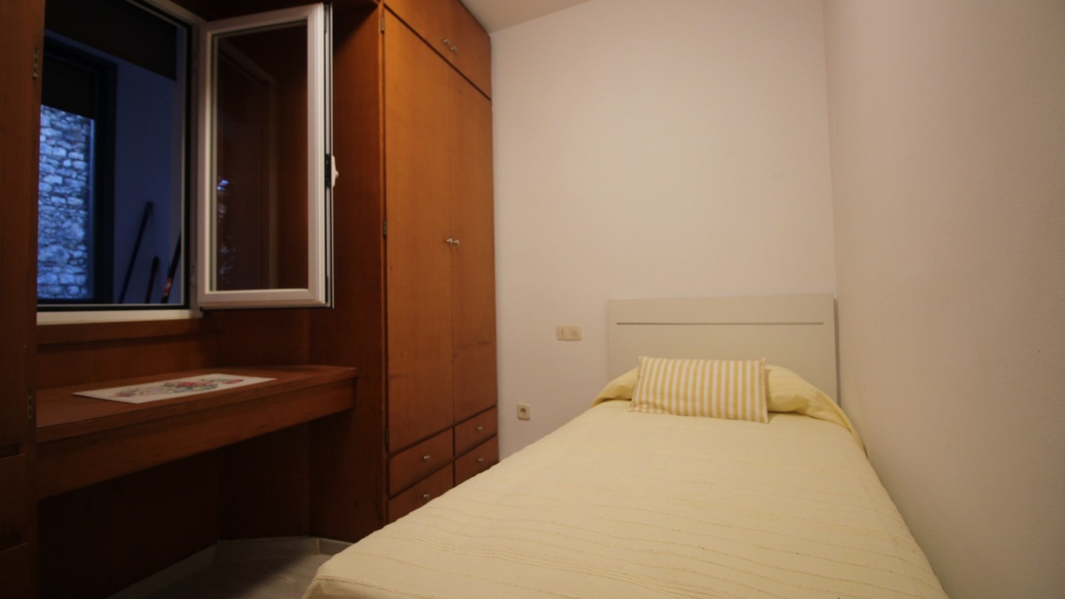 IMMEUBLE À VENDRE DANS LE VIEUX QUARTIER DE GÉRONE