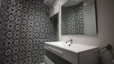 IMMEUBLE À VENDRE DANS LE VIEUX QUARTIER DE GÉRONE