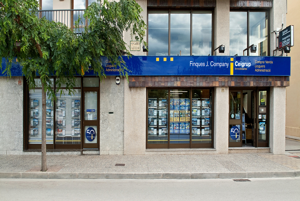 Fachada oficinas Finques Company